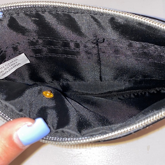 Just Smile Sparkly Purse - Picture 3 of 3